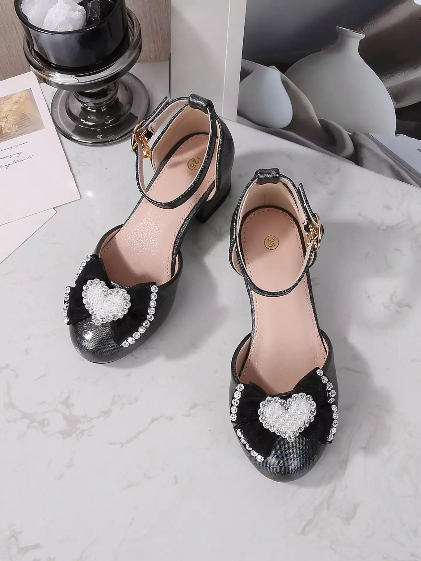 Young Girls & Girls Black Glaze Ripple Pearl Heart Dress Shoes | Lucys 11698