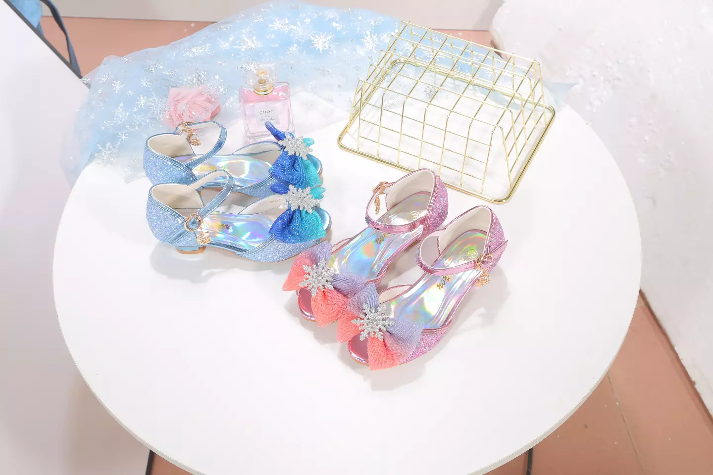 Young Girls & Girls Blue Snowflake Charm Ankle Strap Party Shoes | Lucys 11714