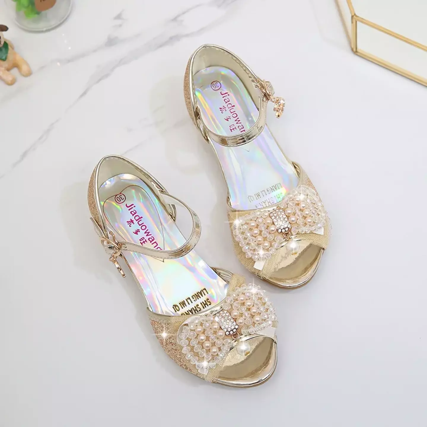 Shoes 11733 (Gold)