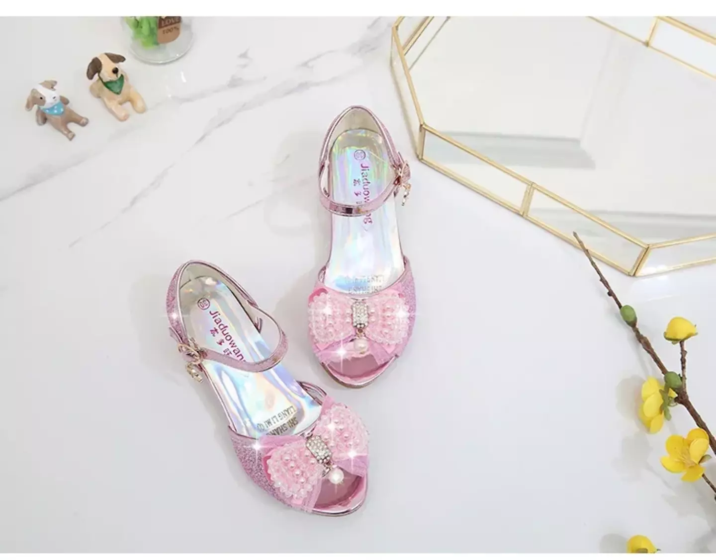 Young Girls & Girls Pink Aurora Lining Pearl Bow Dress Shoes | Lucys 11731