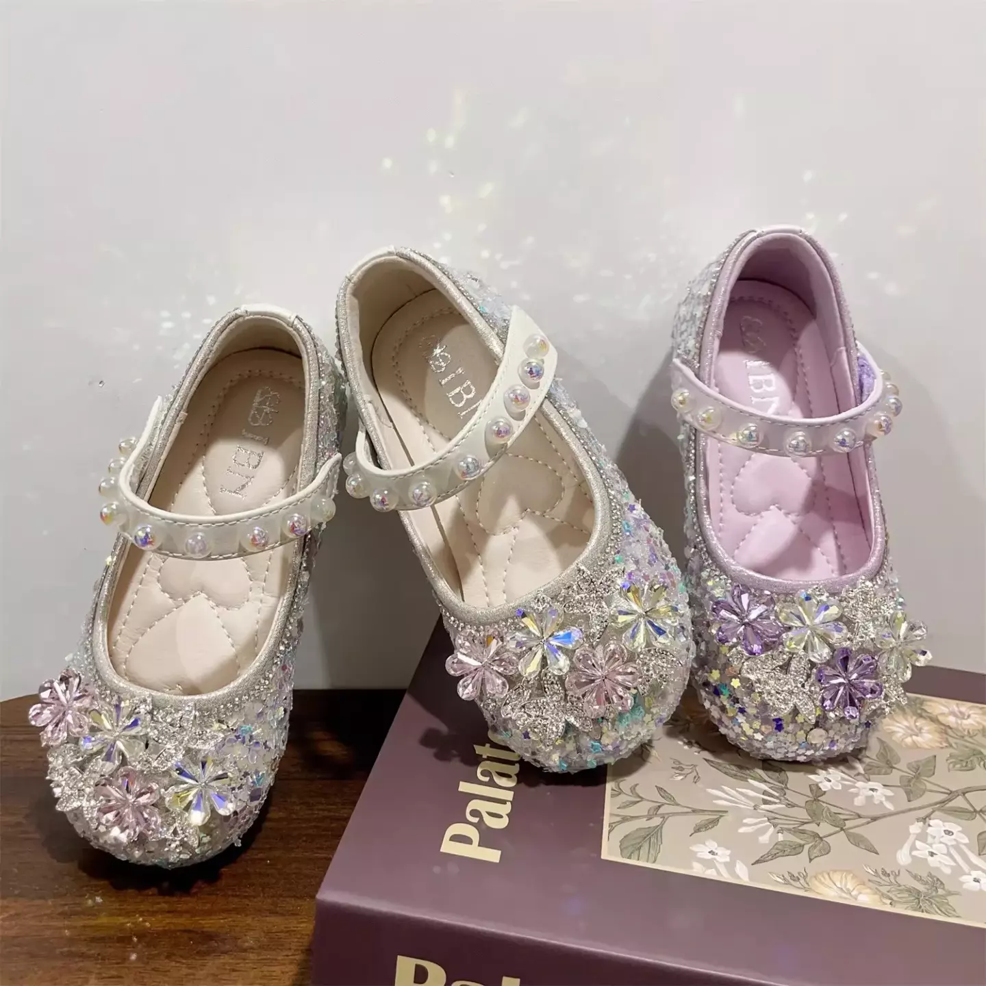 Young Girls & Girls Lavender Radial Petal Dome Strap Dress Shoes | Lucys 11792