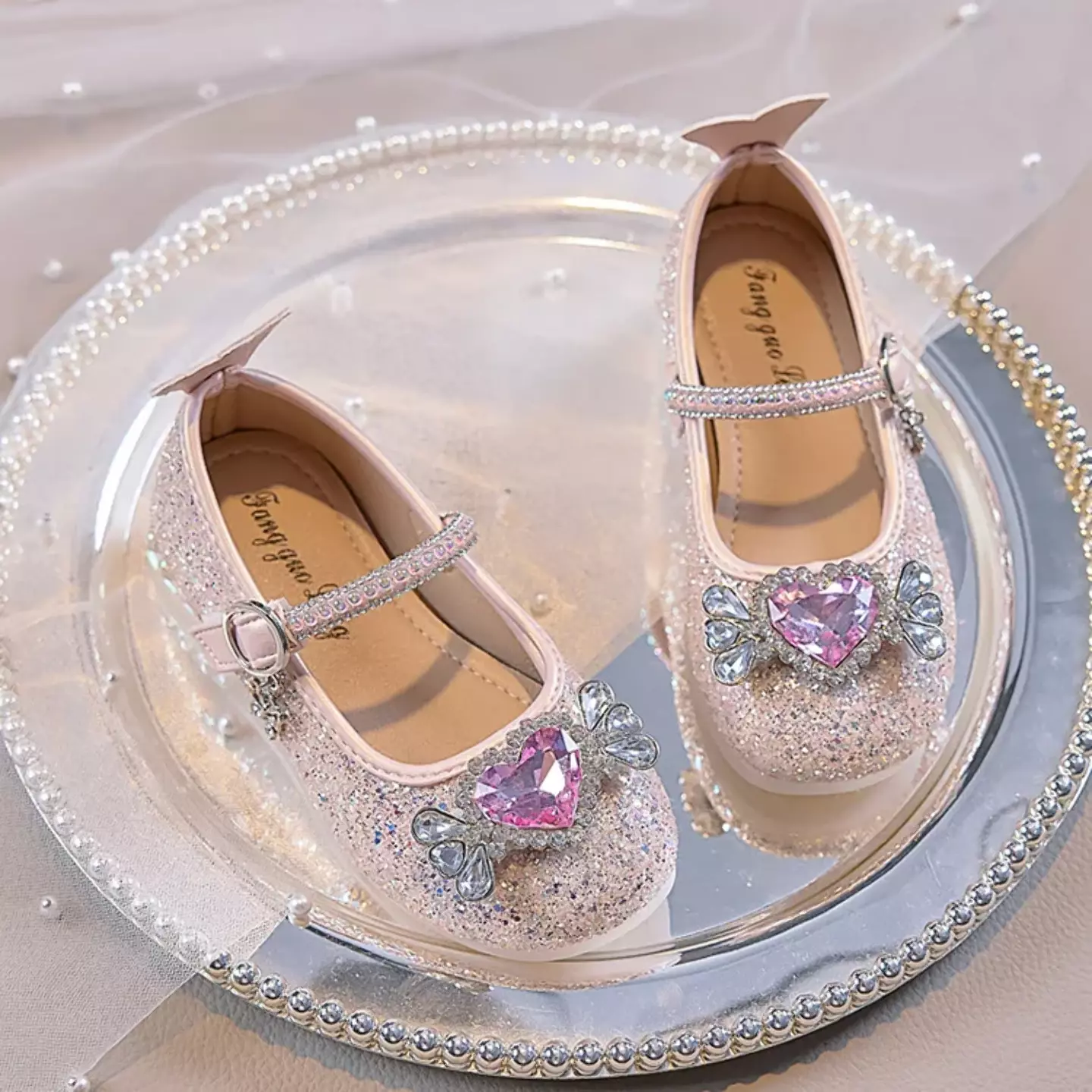 Young Girls & Girls Pink Heart Gem Glitter Mary Jane Dress Shoes | Lucys 11804