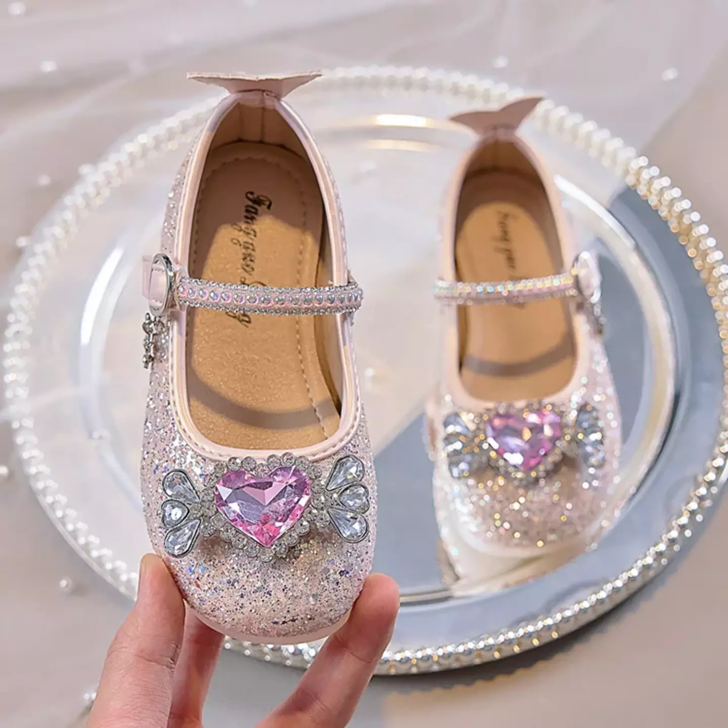 Young Girls & Girls Pink Heart Gem Glitter Mary Jane Dress Shoes | Lucys 11804