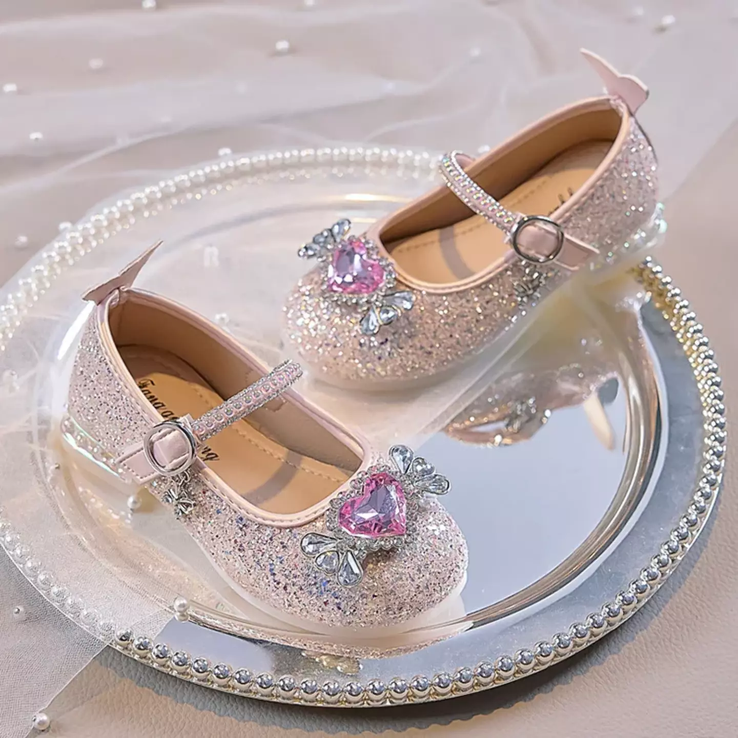 Young Girls & Girls Pink Heart Gem Glitter Mary Jane Dress Shoes | Lucys 11804