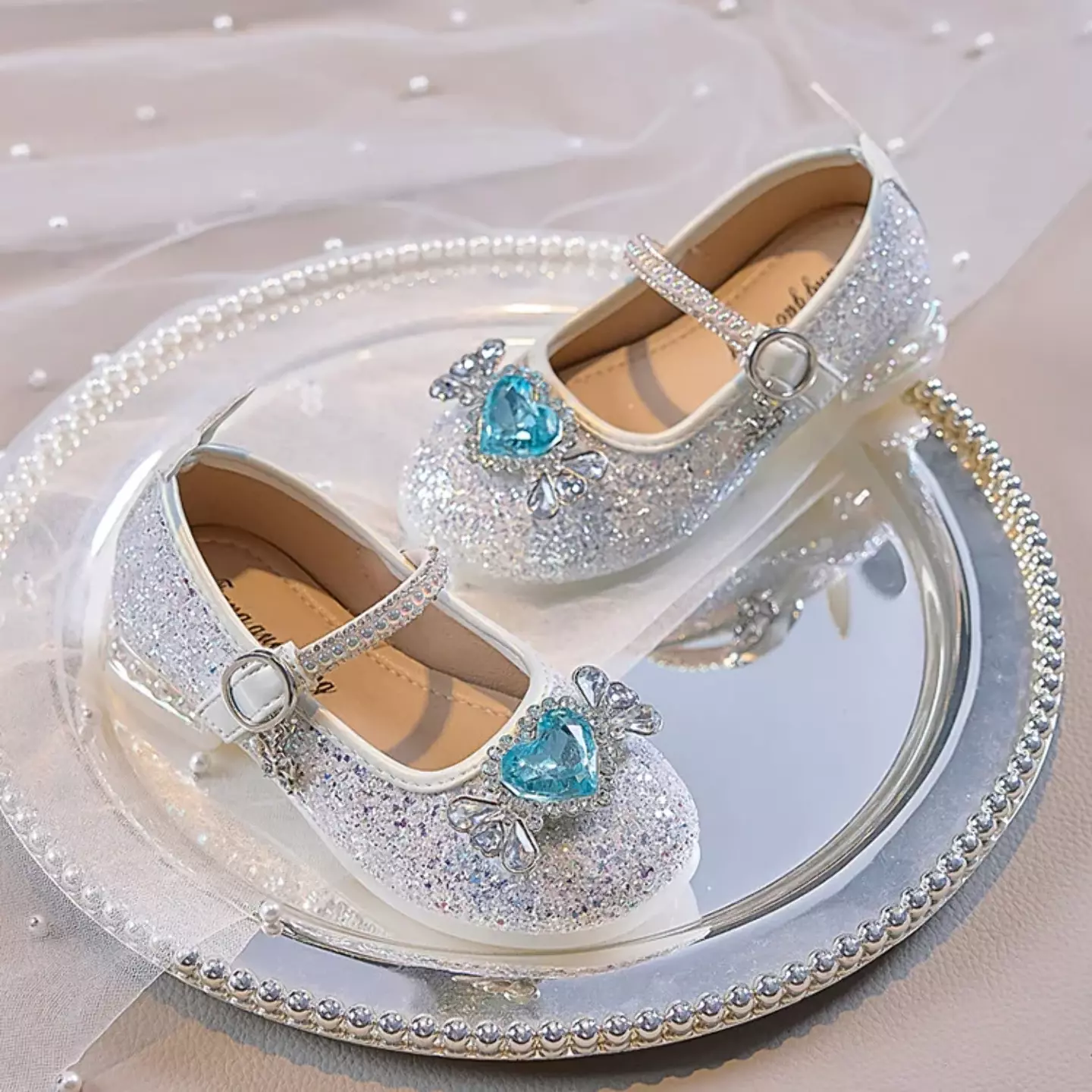 Young Girls & Girls Ivory Heart Gem Glitter Mary Jane Dress Shoes | Lucys 11805