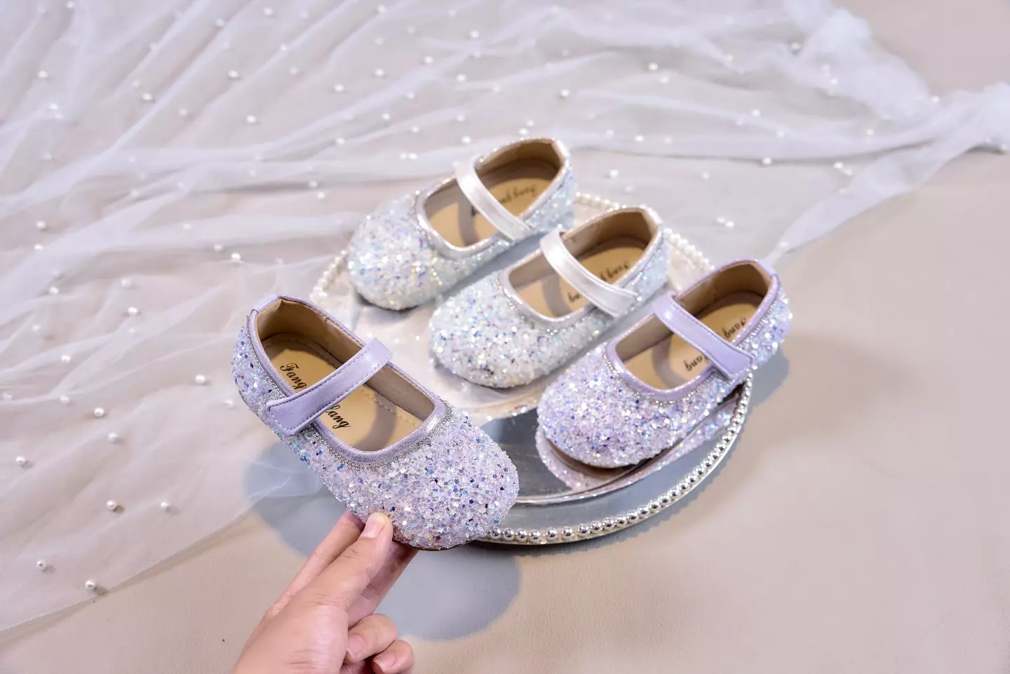 Young Girls & Girls Ivory Crystalline Flake Mosaic Dress Shoes | Lucys 11811