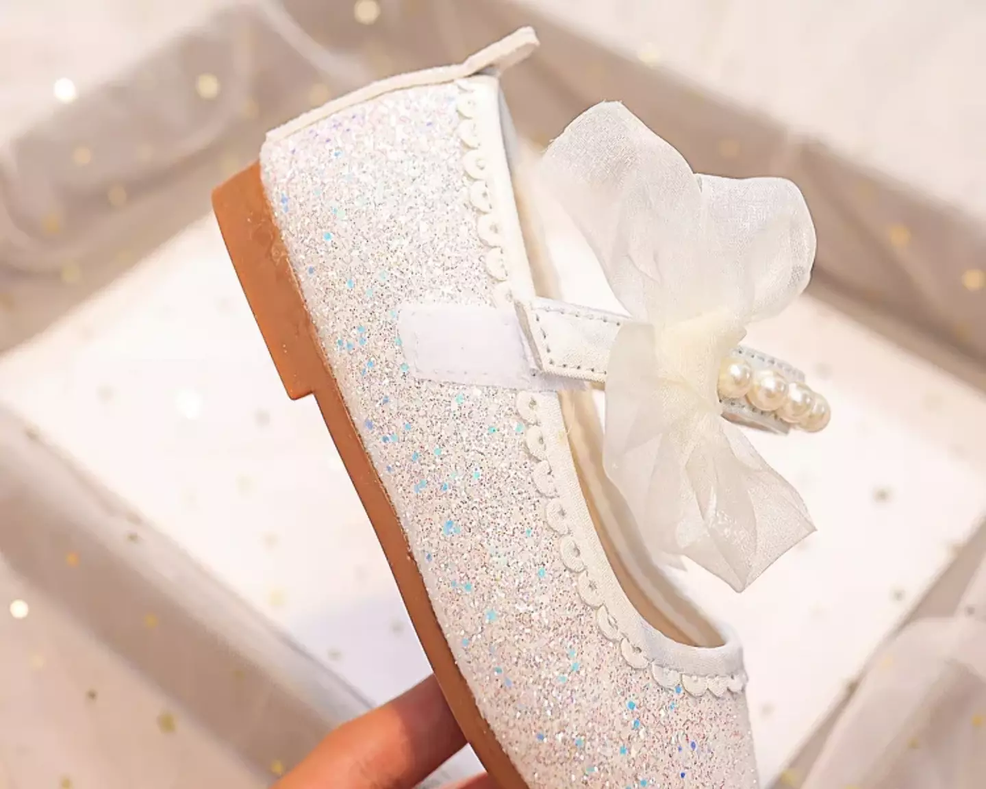 Young Girls & Girls Ivory Peaked Tab Cinch Bow Dress Shoes | Lucys 11826