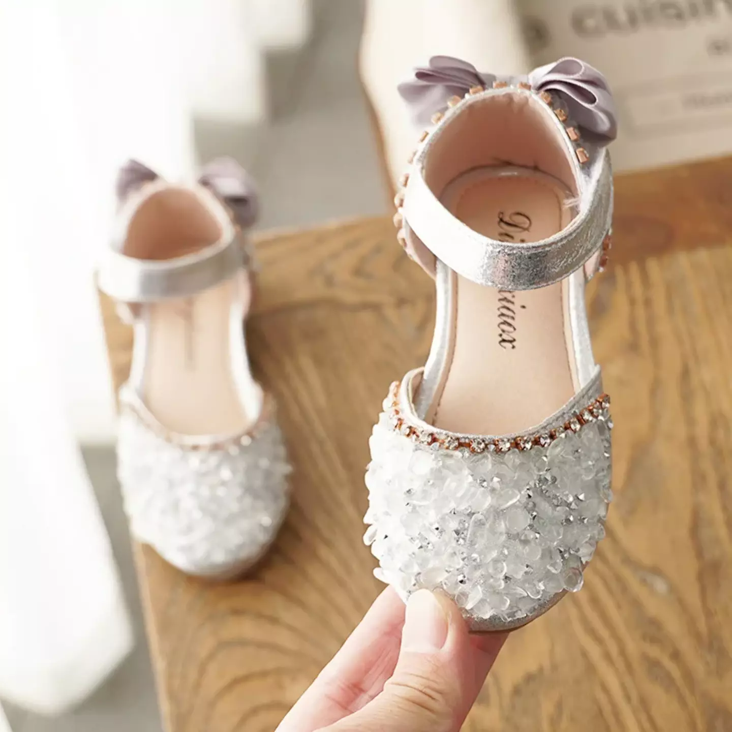 Young Girls & Girls Silver Faceted Toe Rear Bow Dress Flats | Lucys 11864
