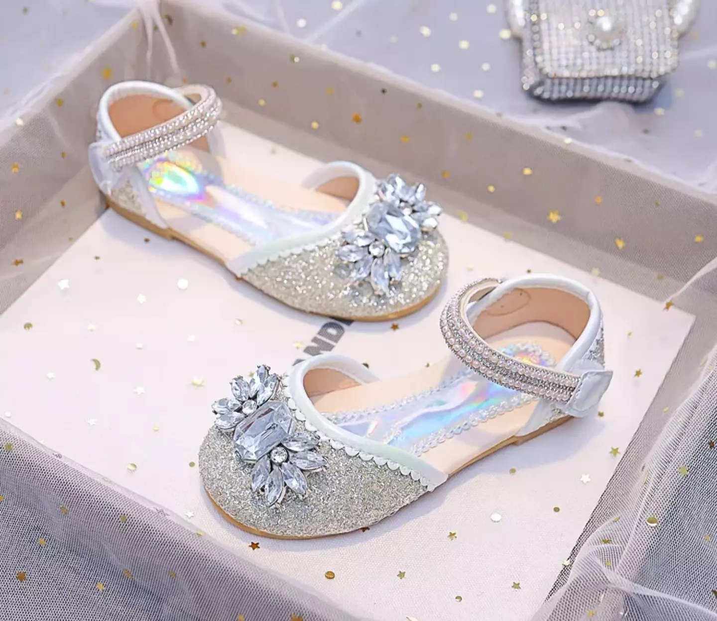 Young Girls & Girls Silver Gem Petal Pearl Strap Flats | Lucys 11924