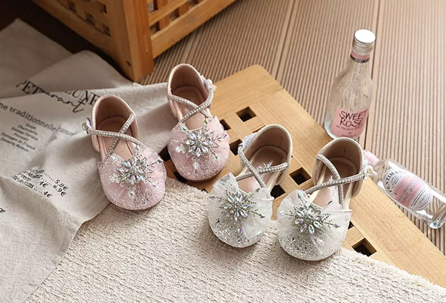 Young Girls & Girls Ivory Starburst Tulle Criss Cross Strap Flats | Lucys 11937
