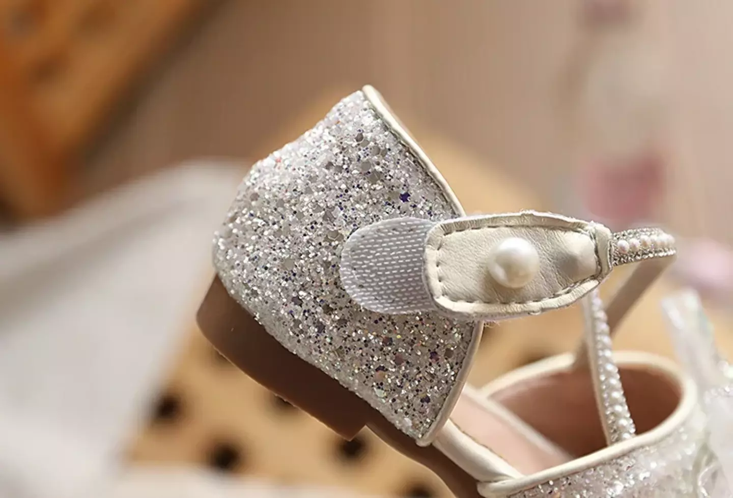 Young Girls & Girls Ivory Starburst Tulle Criss Cross Strap Flats | Lucys 11937