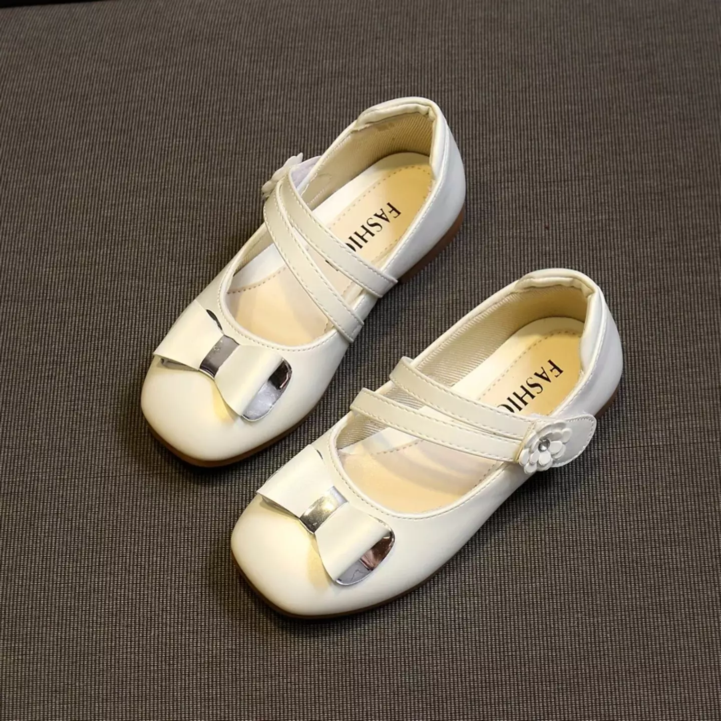 Young Girls & Girls Ivory Double Strap Loop Bow Dress Shoes | Lucys 12024