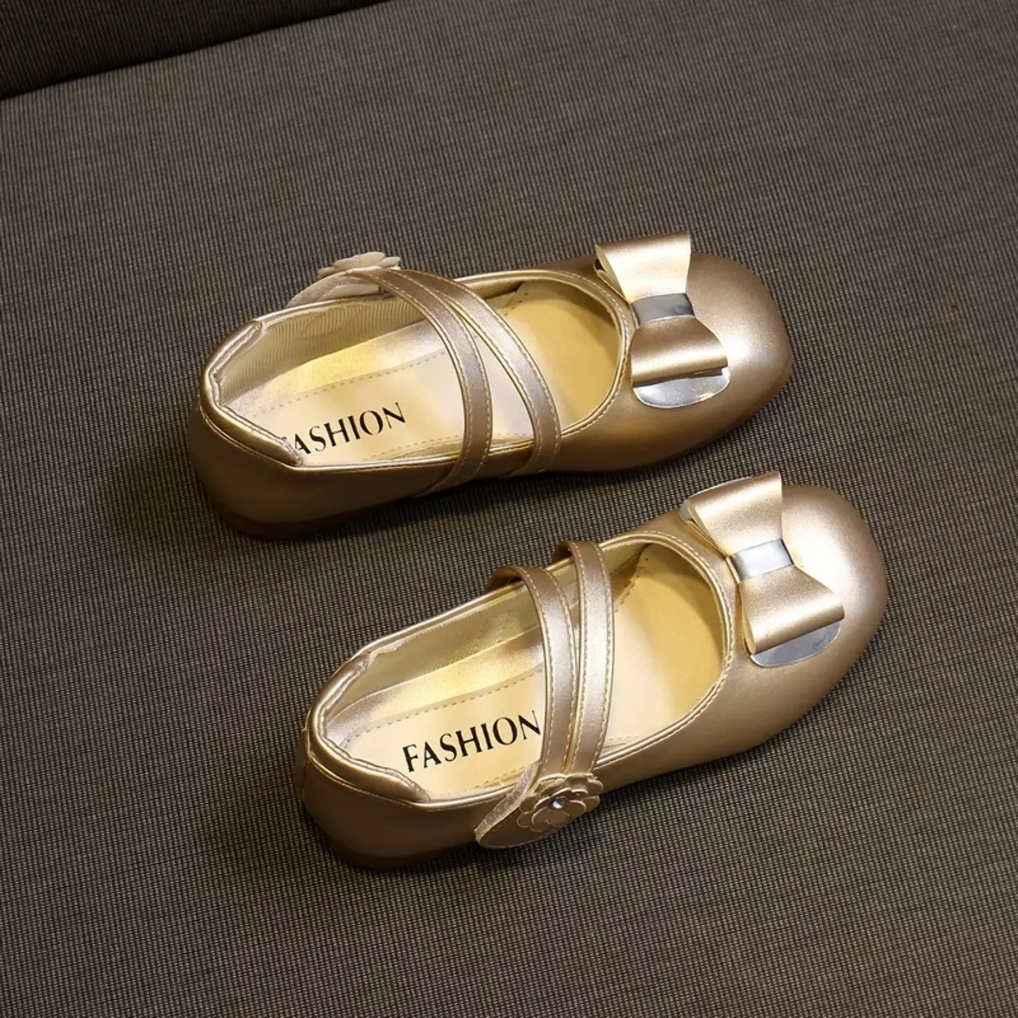 Young Girls & Girls Gold Double Strap Loop Bow Dress Shoes | Lucys 12026