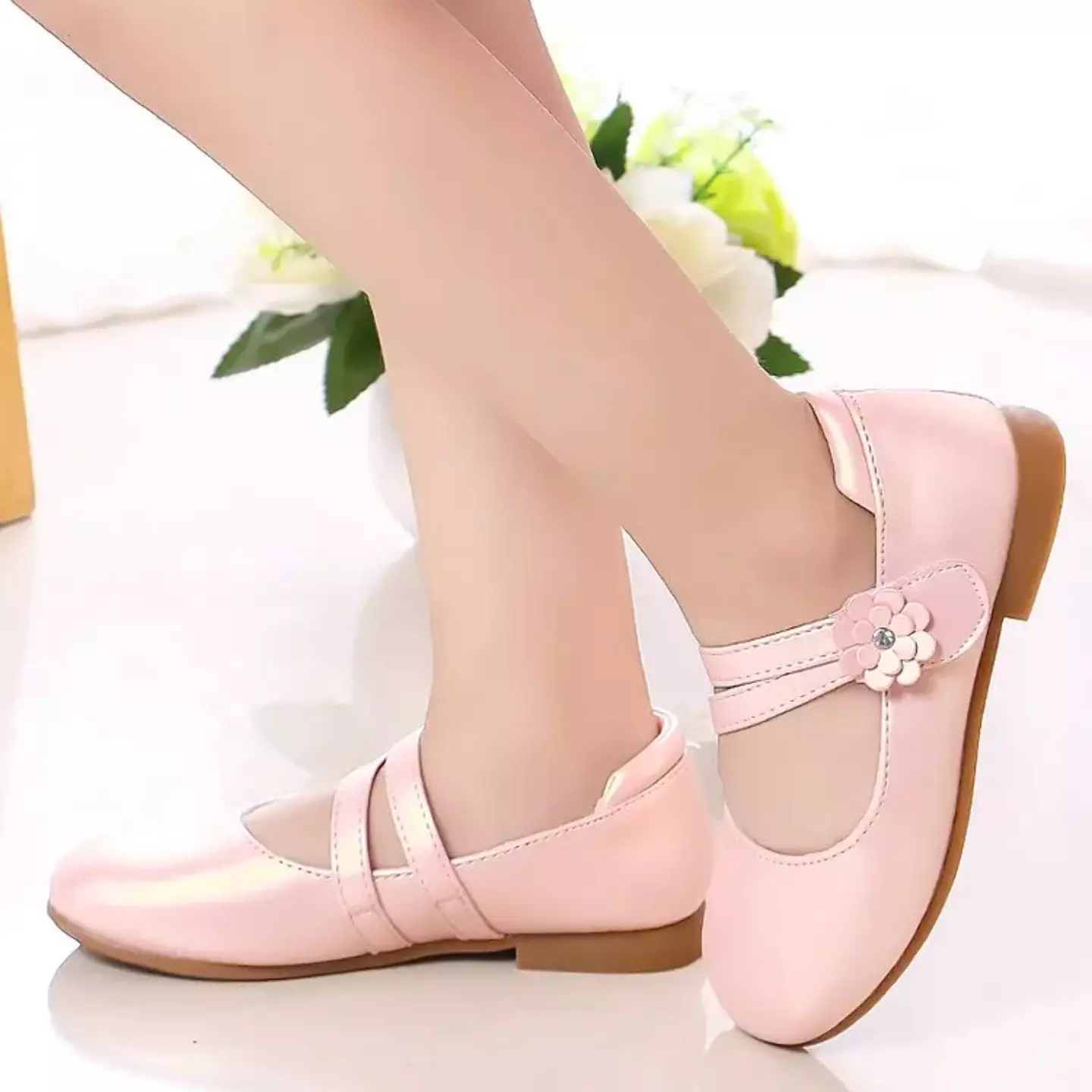 Young Girls & Girls Pink Double Band Flower Mary Jane Shoes | Lucys 12036