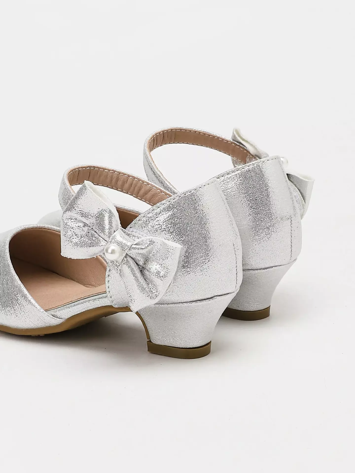 Young Girls & Girls Silver Angular Loop Side Bow Dress Shoes | Lucys 12092