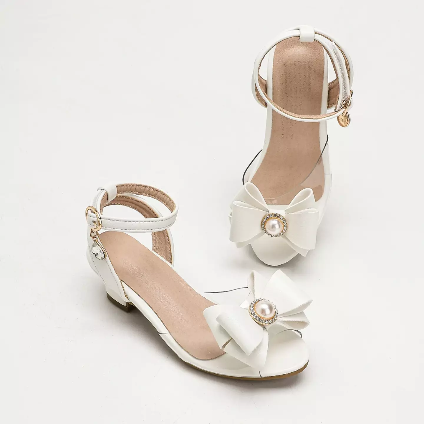 Young Girls & Girls White Pearl Medallion Bow Dress Sandals | Lucys 12116
