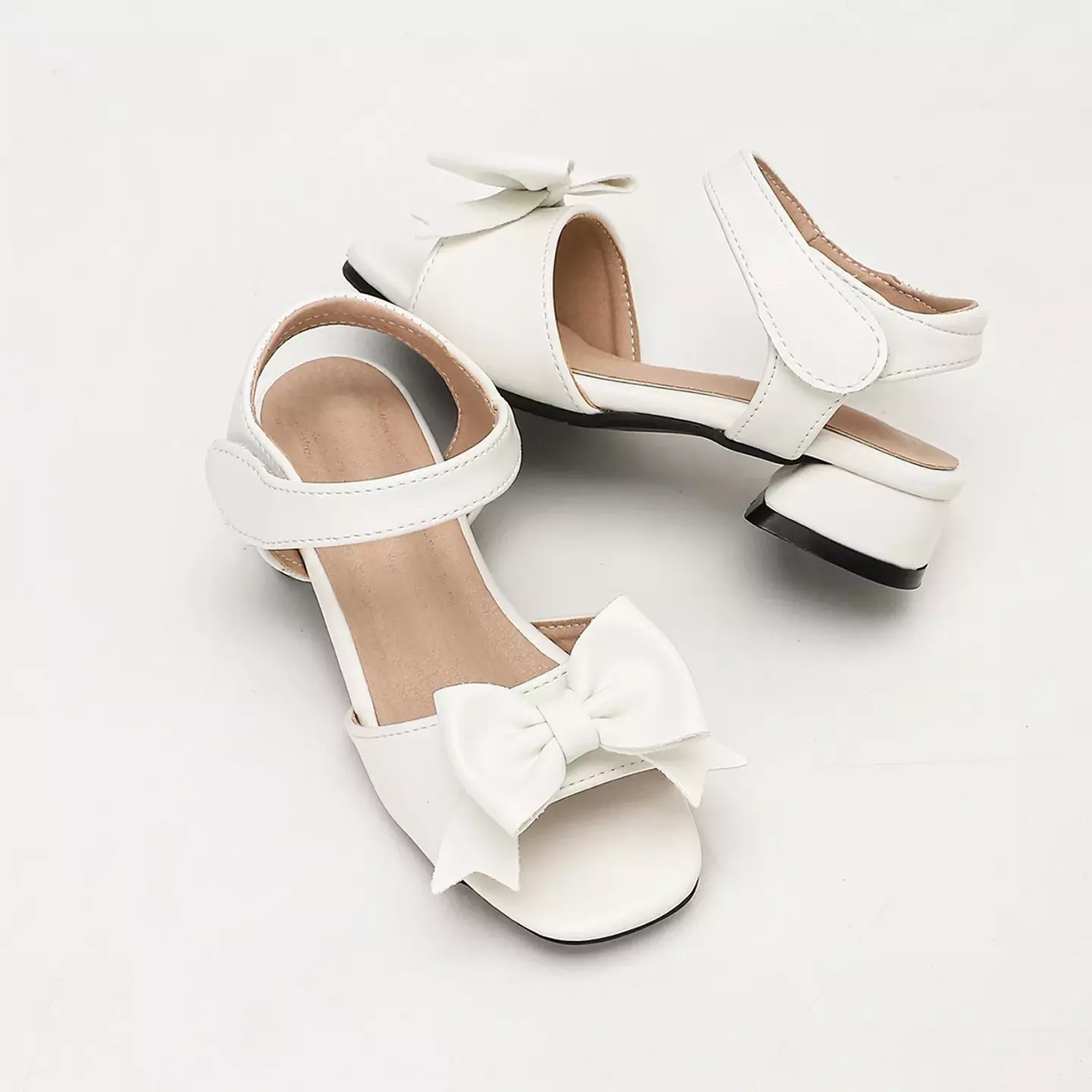 Young Girls & Girls White Notched Tail Bow Ankle Strap Sandals | Lucys 12140