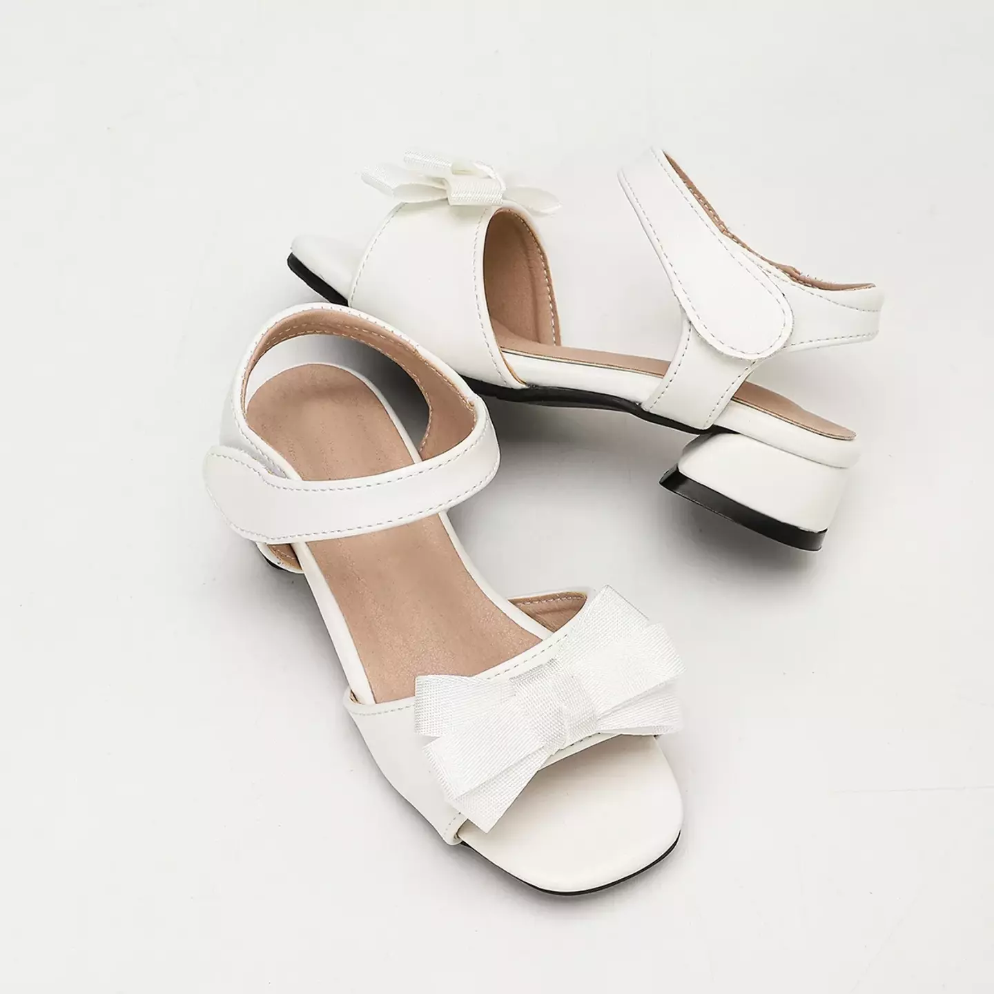 Young Girls & Girls White Straight Edge Layered Bow Sandals | Lucys 12148