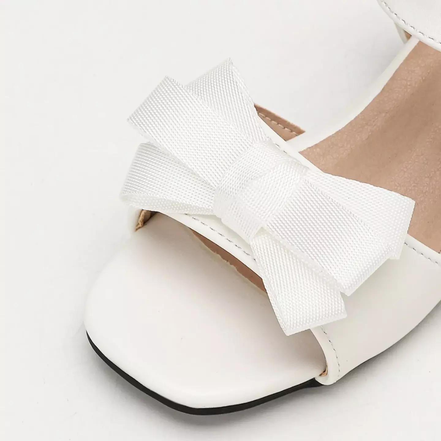 Young Girls & Girls White Straight Edge Layered Bow Sandals | Lucys 12148