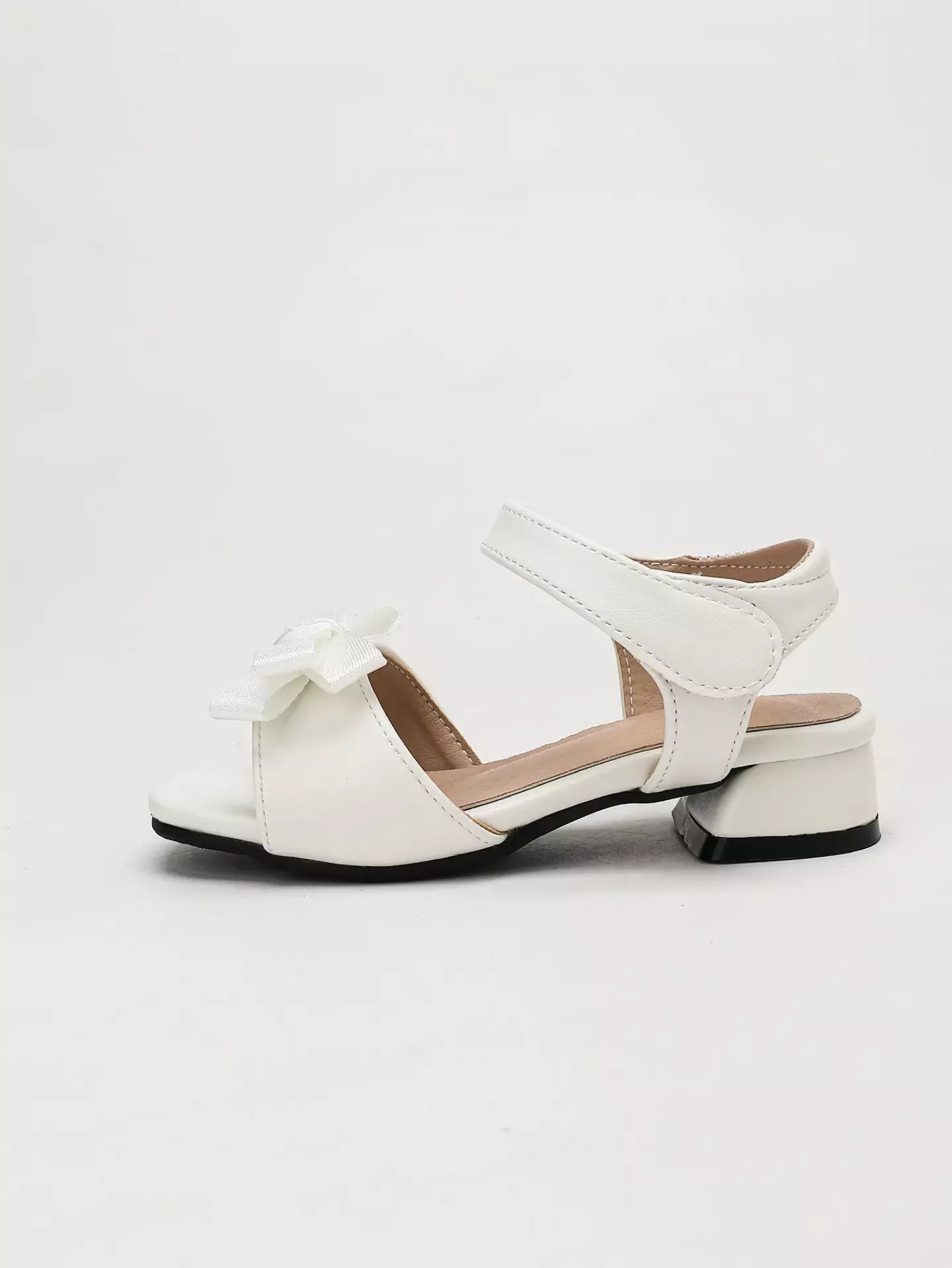 Young Girls & Girls White Straight Edge Layered Bow Sandals | Lucys 12148