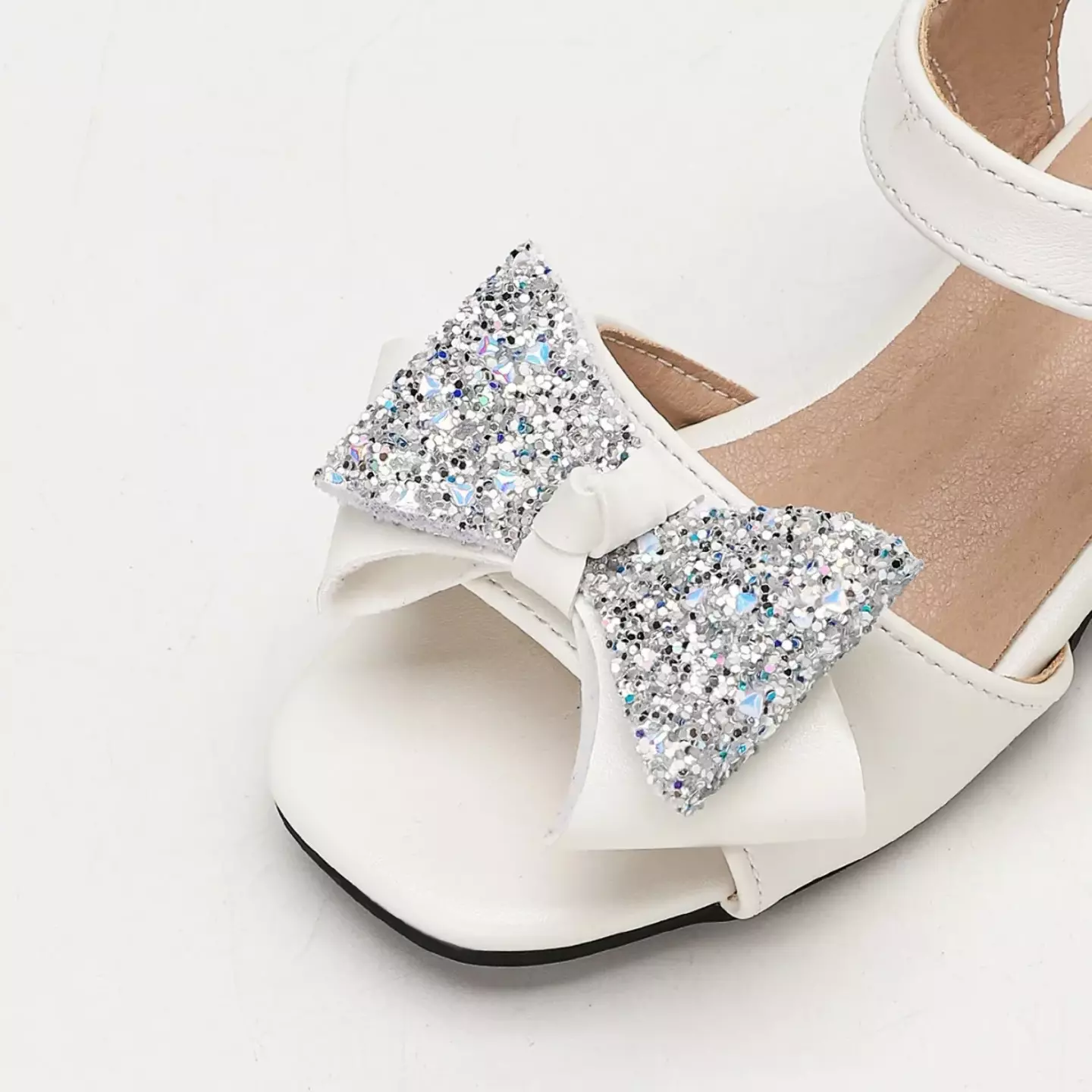 Young Girls & Girls White Star Gem Bow Open Toe Sandals | Lucys 12208