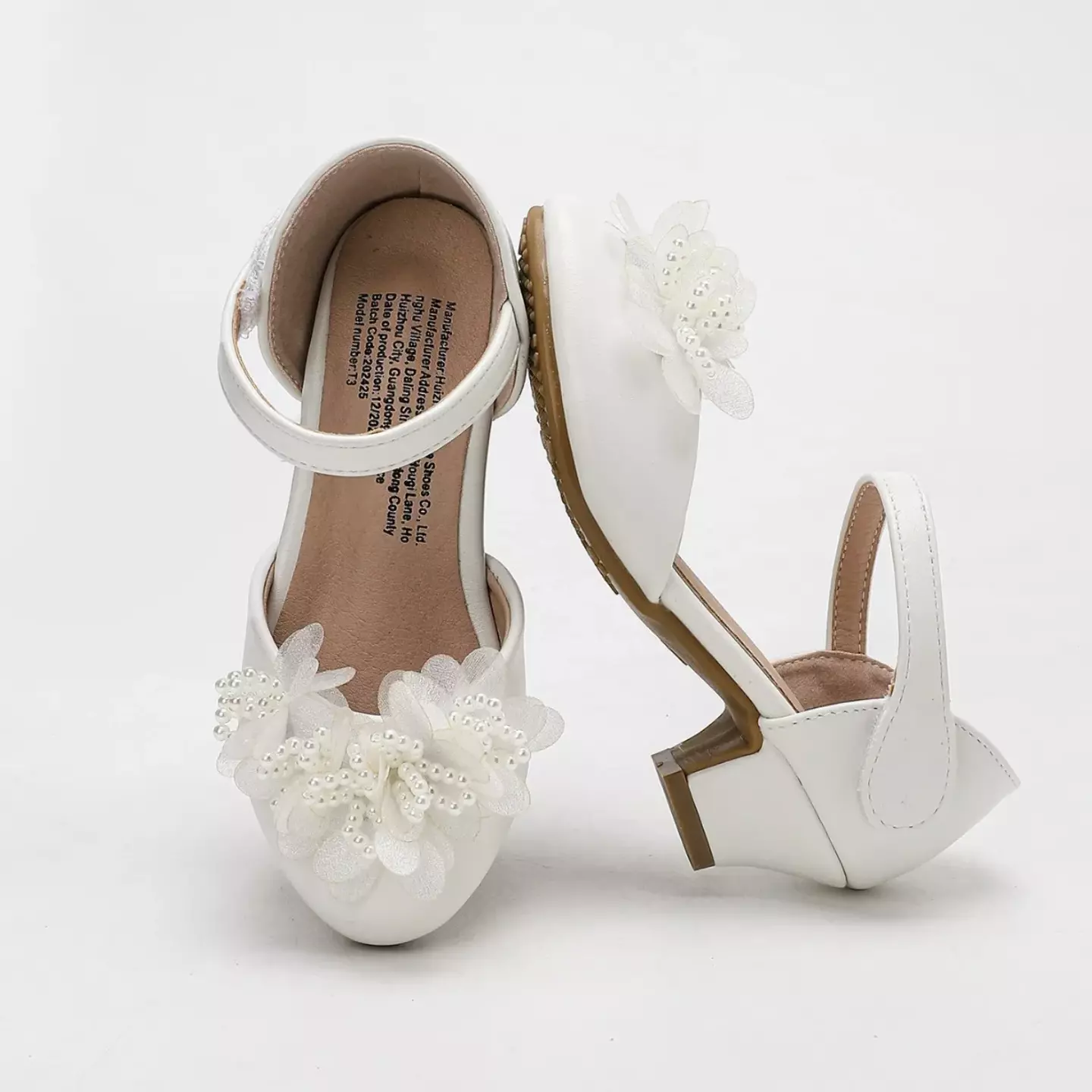 Young Girls & Girls White Bead Loop Flower Dress Shoes | Lucys 12224