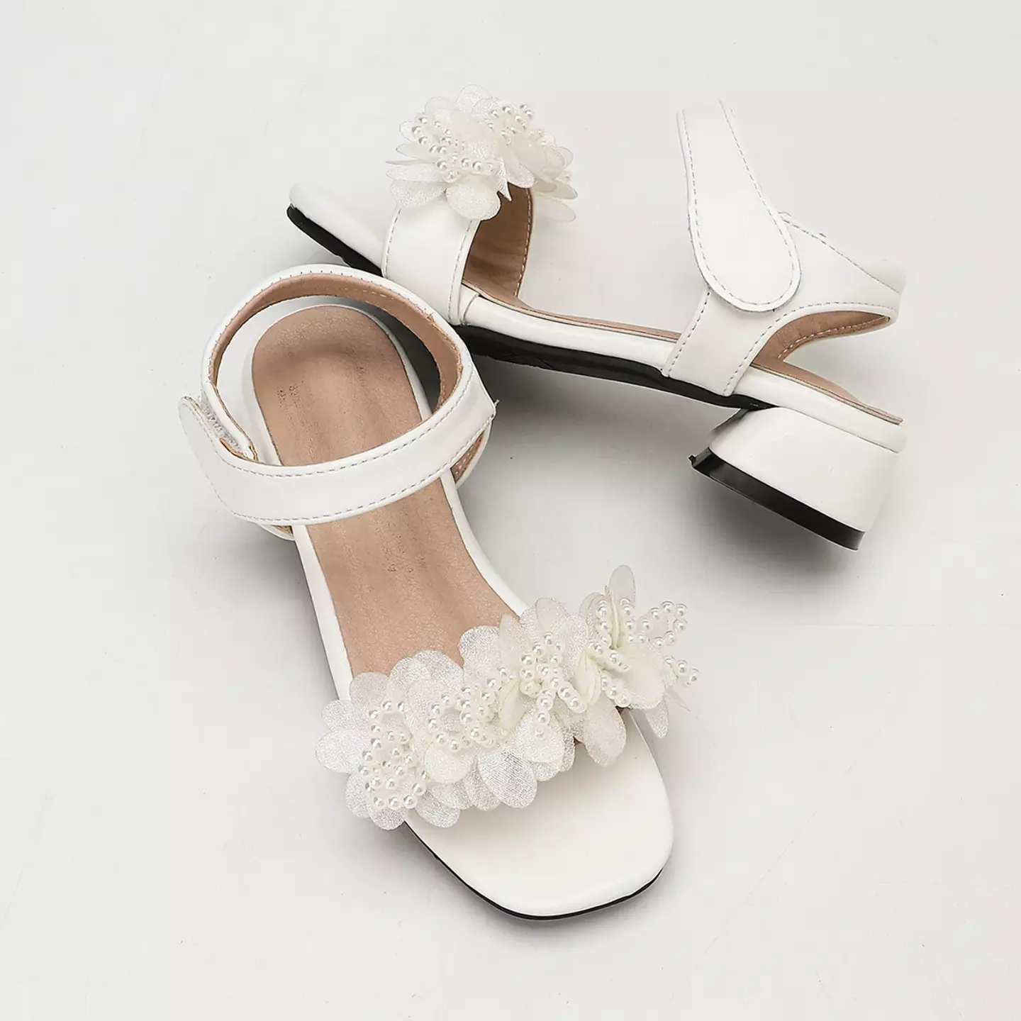 Young Girls & Girls White Open Weave Petal Sandals | Lucys 12228
