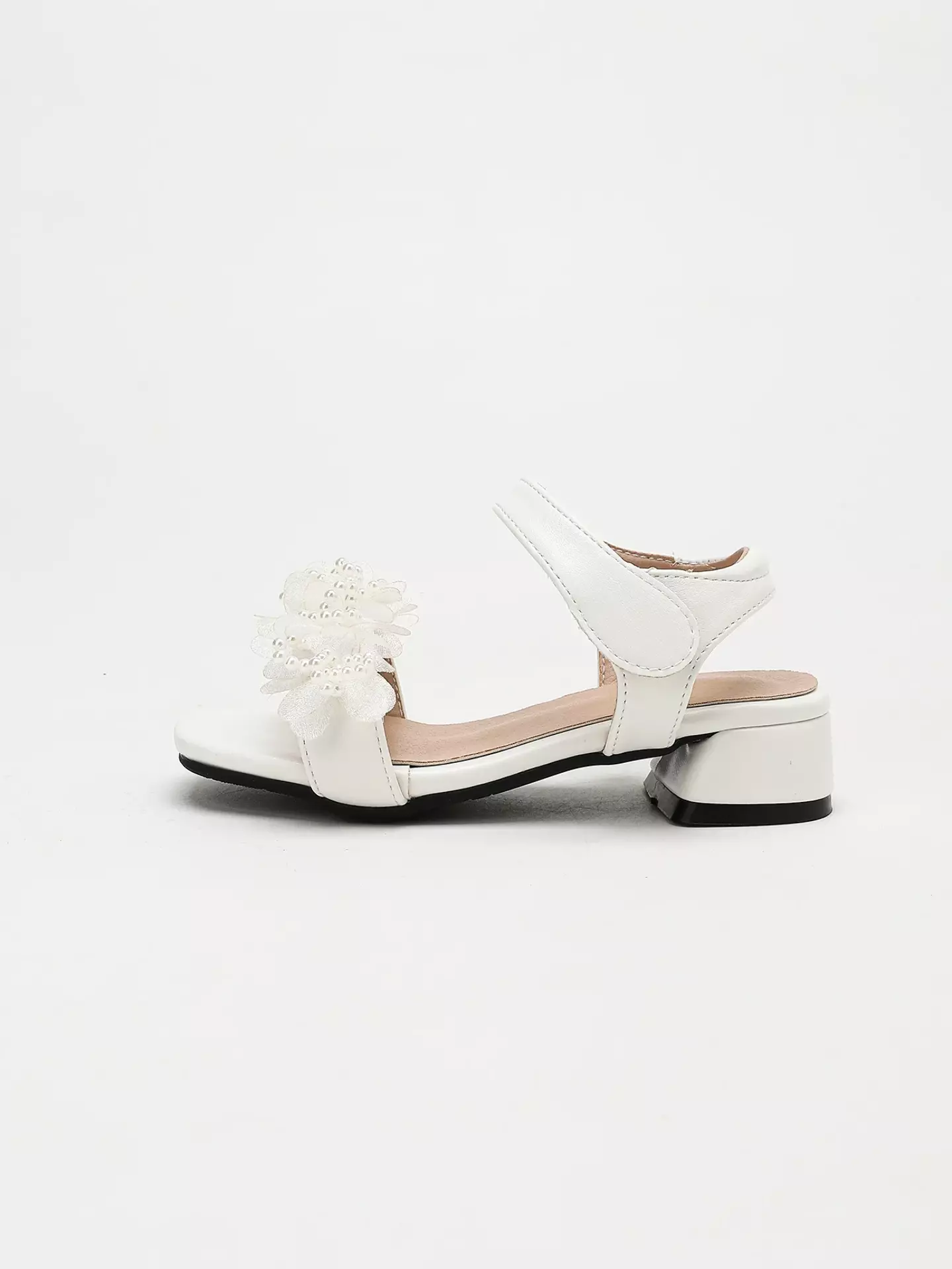Young Girls & Girls White Open Weave Petal Sandals | Lucys 12228