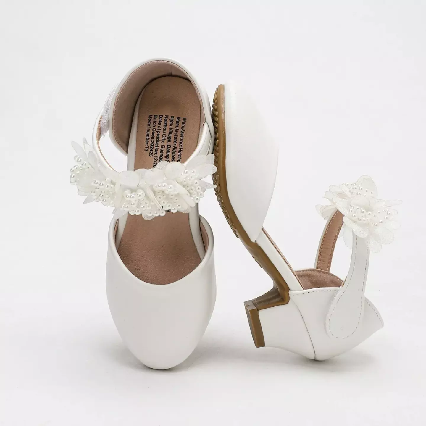 Young Girls & Girls White Flower Strap Curved Heel Dress Shoes | Lucys 12232