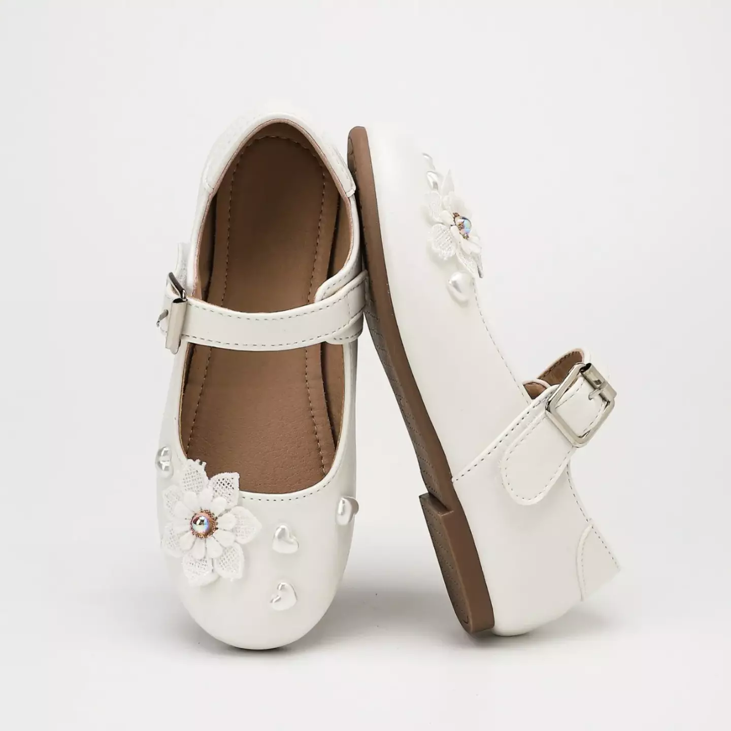Young Girls & Girls White Heart Stud Open Petal Mary Jane Dress Shoes | Lucys 12268