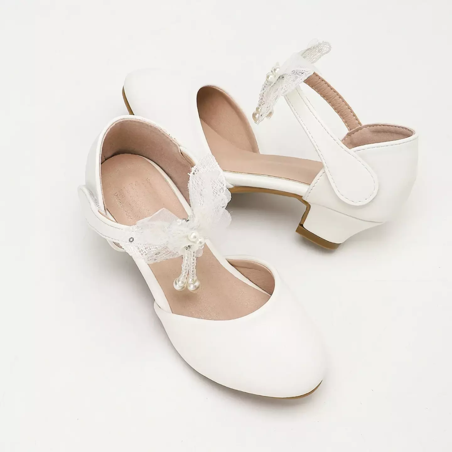 Young Girls & Girls White Inset Loop Twin Pearl Drop Bow Dress Shoes | Lucys 12276