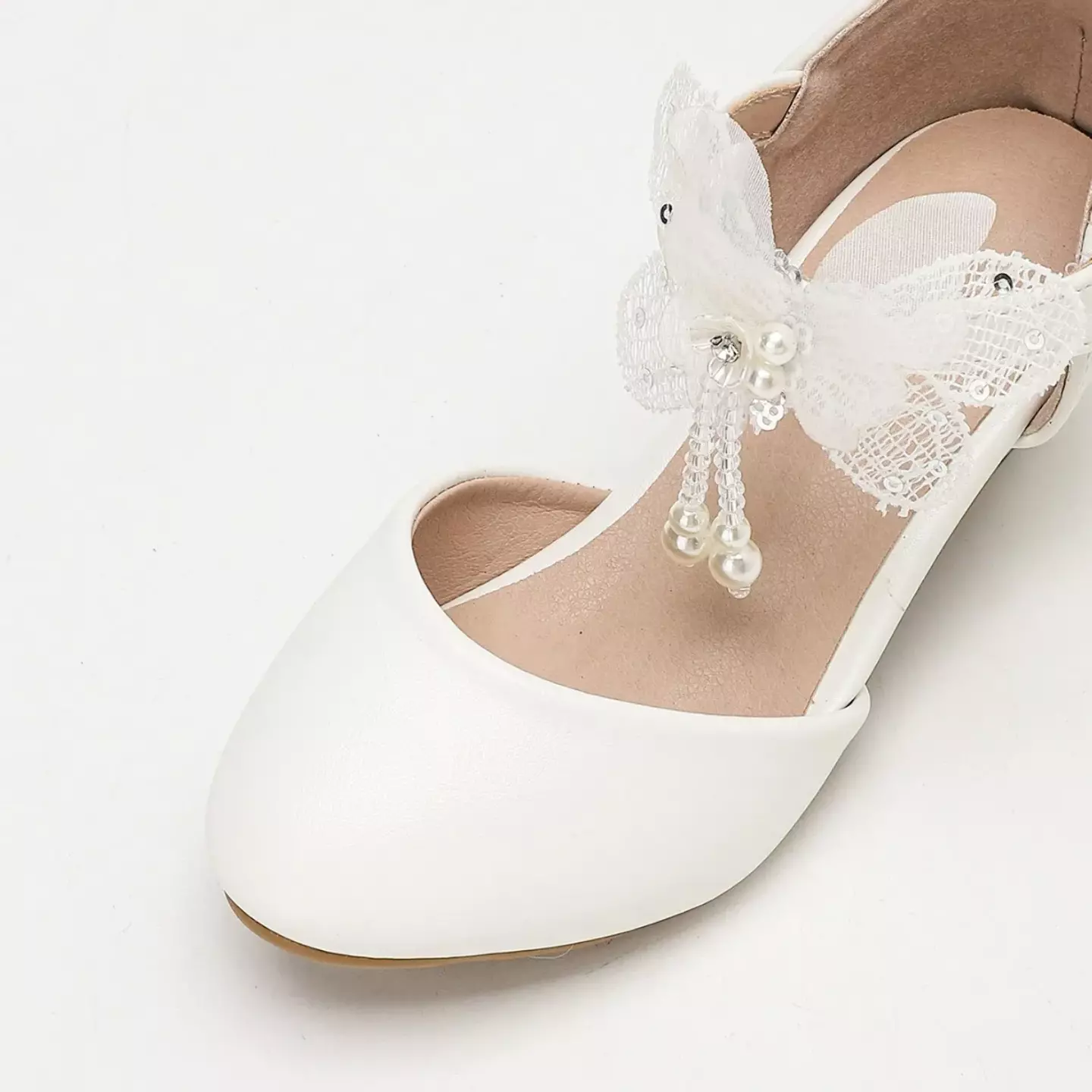 Young Girls & Girls White Inset Loop Twin Pearl Drop Bow Dress Shoes | Lucys 12276