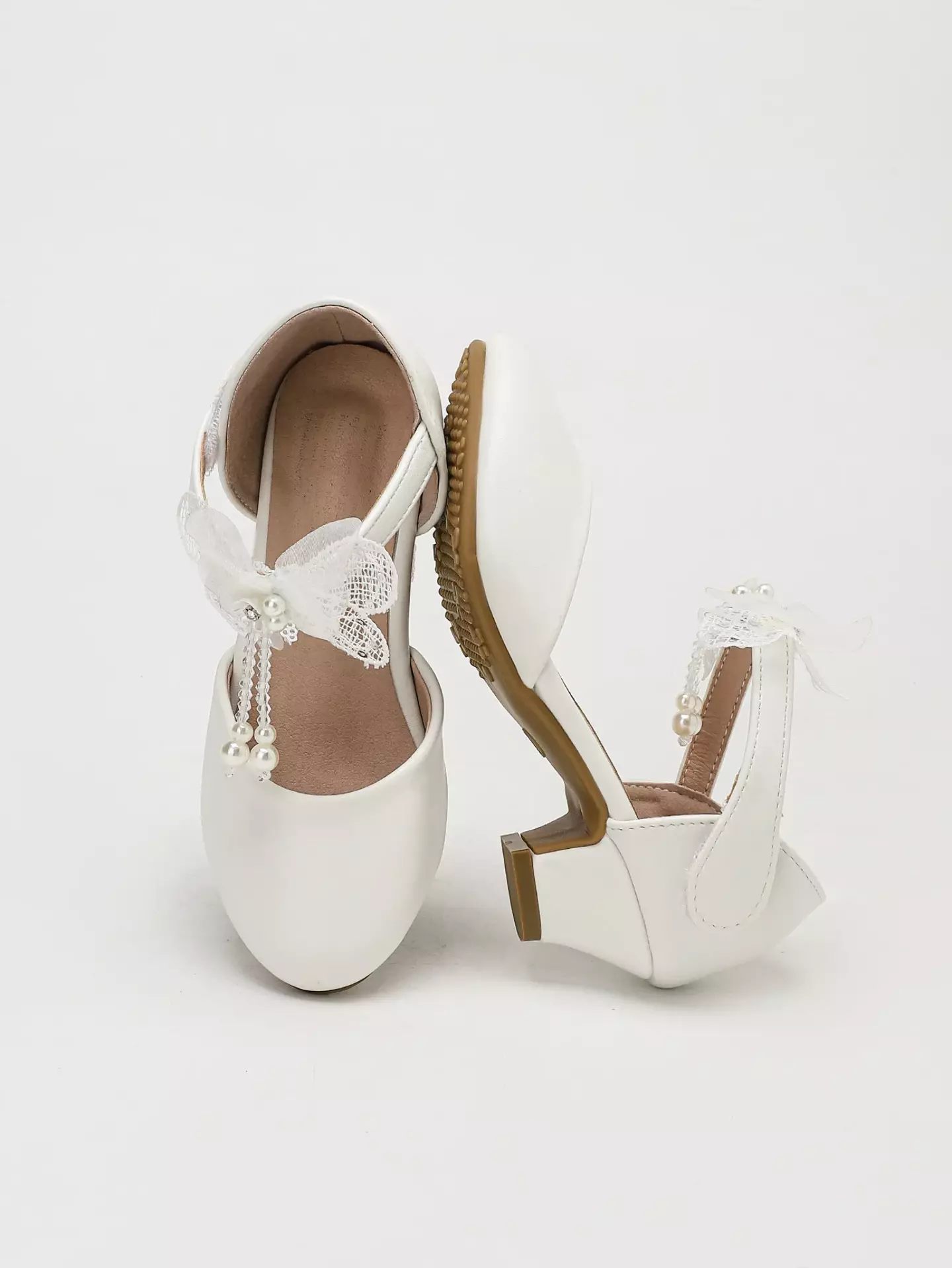 Young Girls & Girls White Inset Loop Twin Pearl Drop Bow Dress Shoes | Lucys 12276