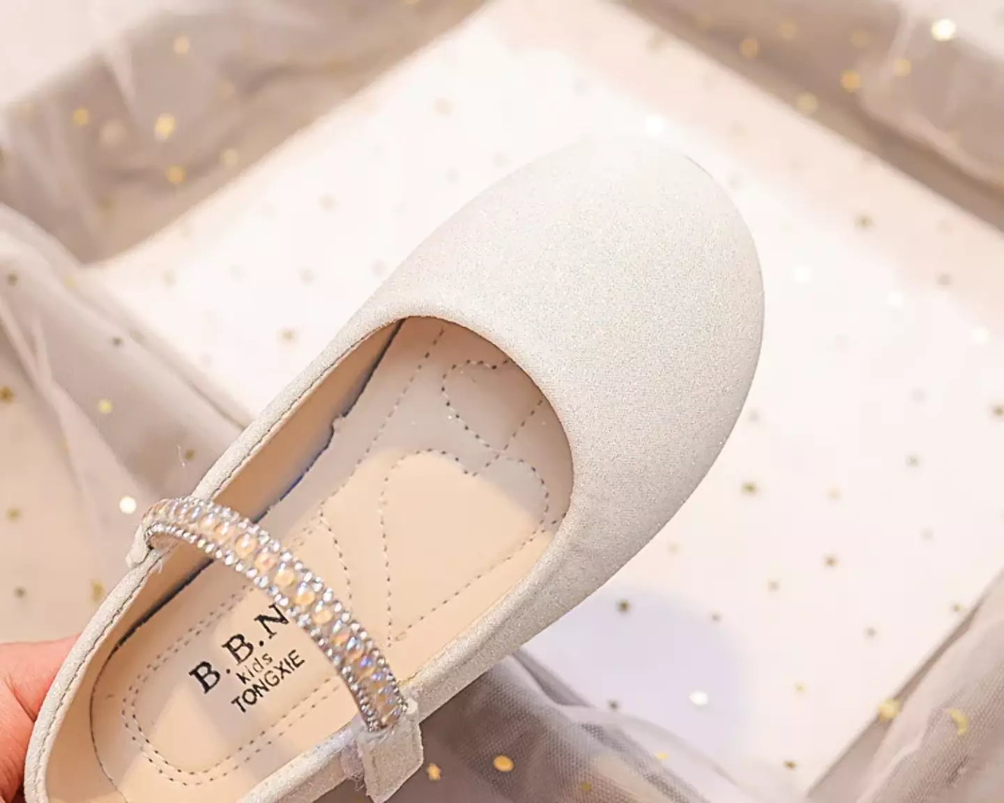 Young Girls & Girls Ivory Gem Border Glitter Instep Strap Dress Shoes | Lucys 12332
