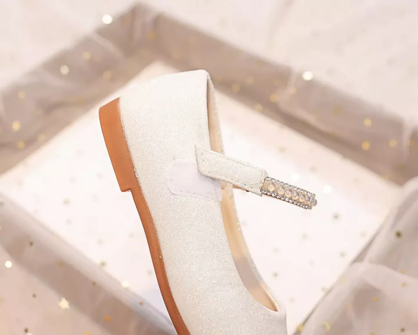 Young Girls & Girls Ivory Gem Border Glitter Instep Strap Dress Shoes | Lucys 12332