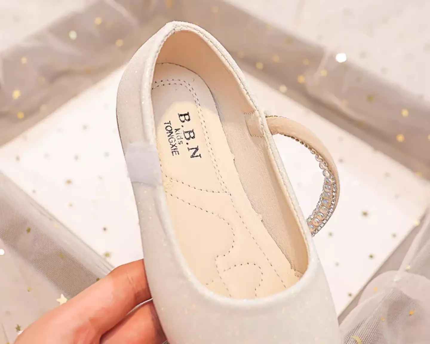 Young Girls & Girls Ivory Gem Border Glitter Instep Strap Dress Shoes | Lucys 12332