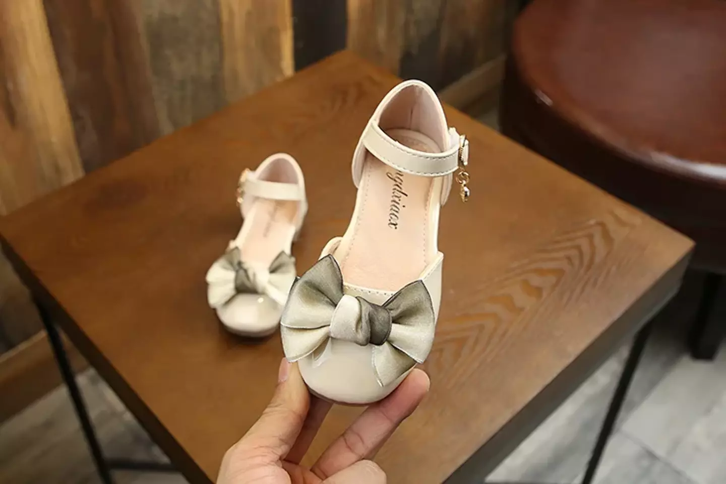 Toddler, Young Girls & Girls Ivory Slanted Fold Two Tone Bow Dress Shoes | Lucys 12382