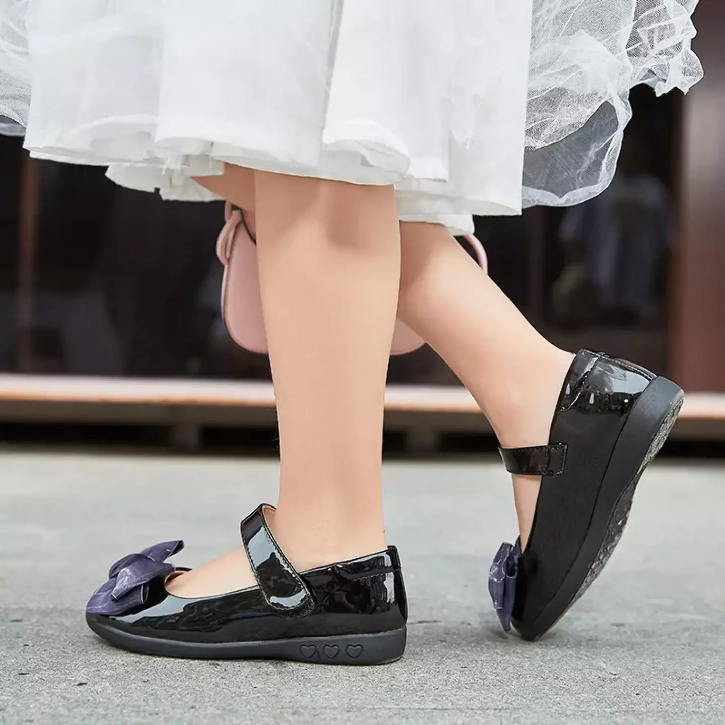 Young Girls & Girls Black Heart Edge Loop Bow Dress Shoes | Lucys 12405
