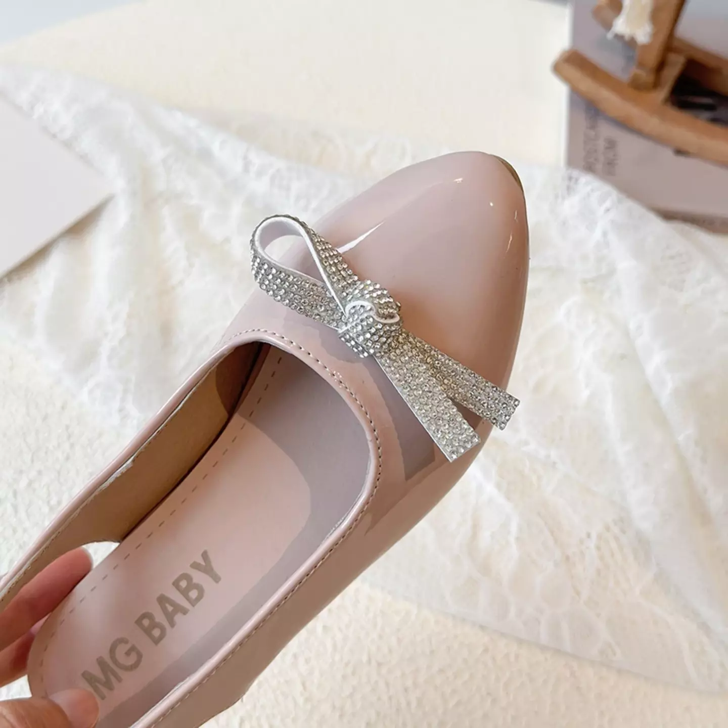 Young Girls & Girls Pink Interlinked Oval Bow Slingback Dress Shoes | Lucys 12436