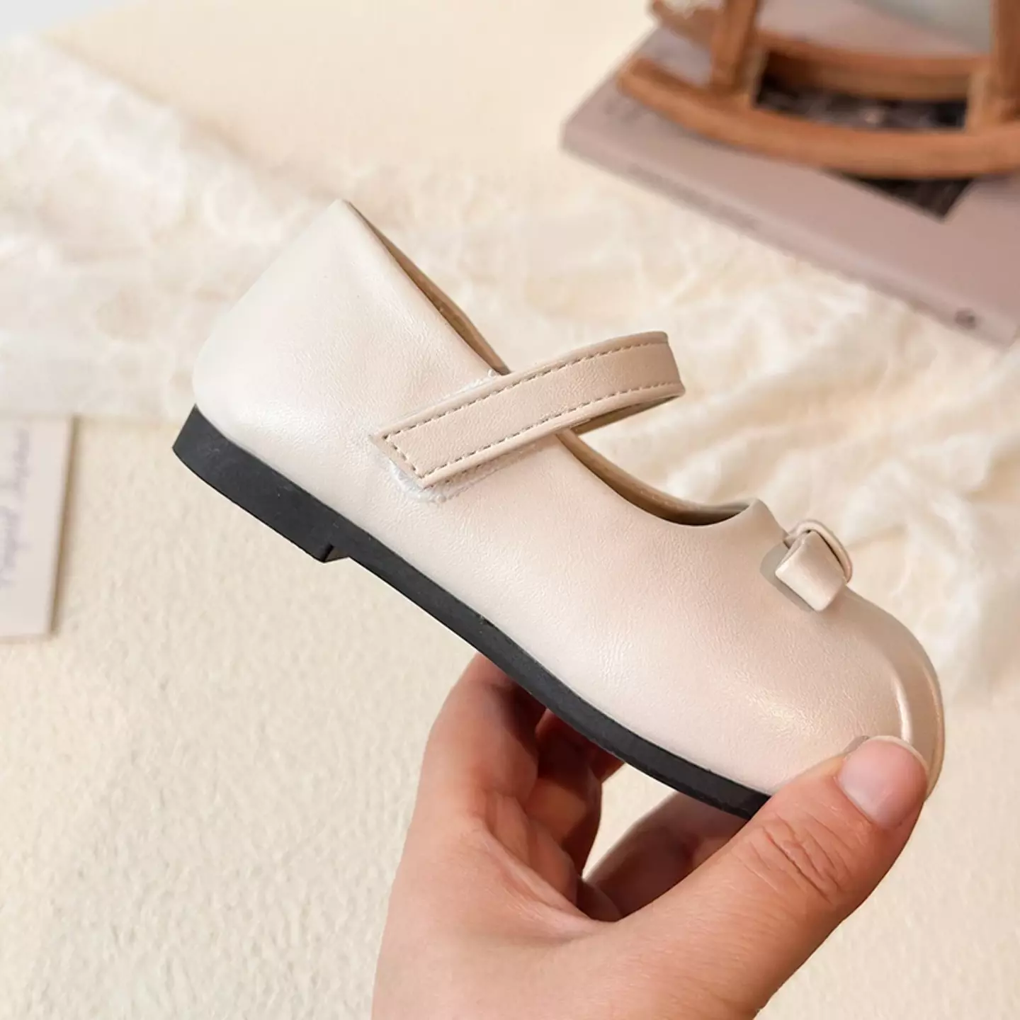 Baby, Toddler & Young Girls Ivory Pleated Toe Mini Bow Mary Jane Shoes | Lucys 12469