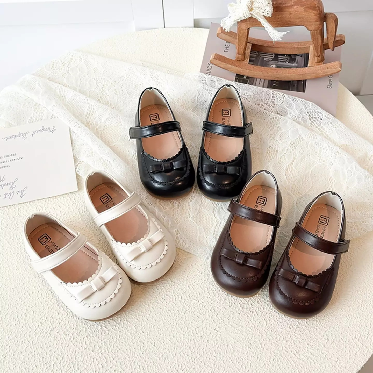 Baby, Toddler & Young Girls Black Scallop Rim Mini Bow Mary Jane Shoes | Lucys 12494