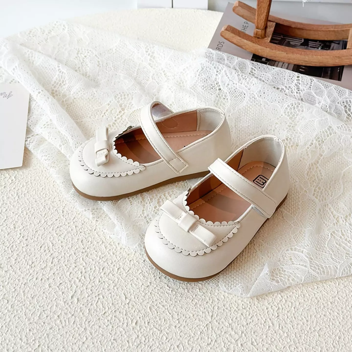 Baby, Toddler & Young Girls Ivory Scallop Rim Mini Bow Mary Jane Shoes | Lucys 12493