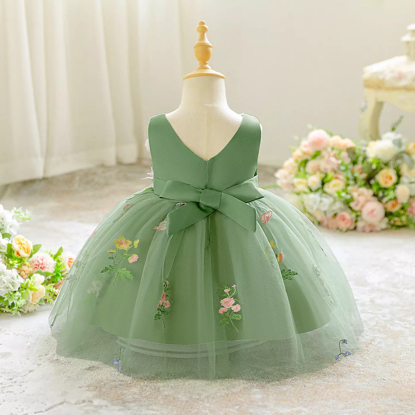 Darja Sage Green 3D Flower V-Neck Baby Tulle Party Dress