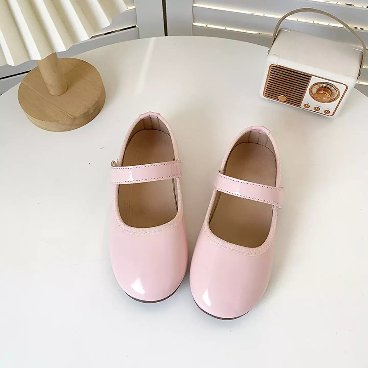 Girls Pink Glossy Patent Single Strap Flats | Lucys 10728